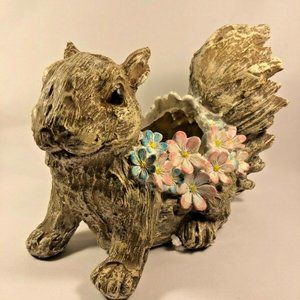 Squirrel Flower Planter Resin 8”H Indoor Outdoor P